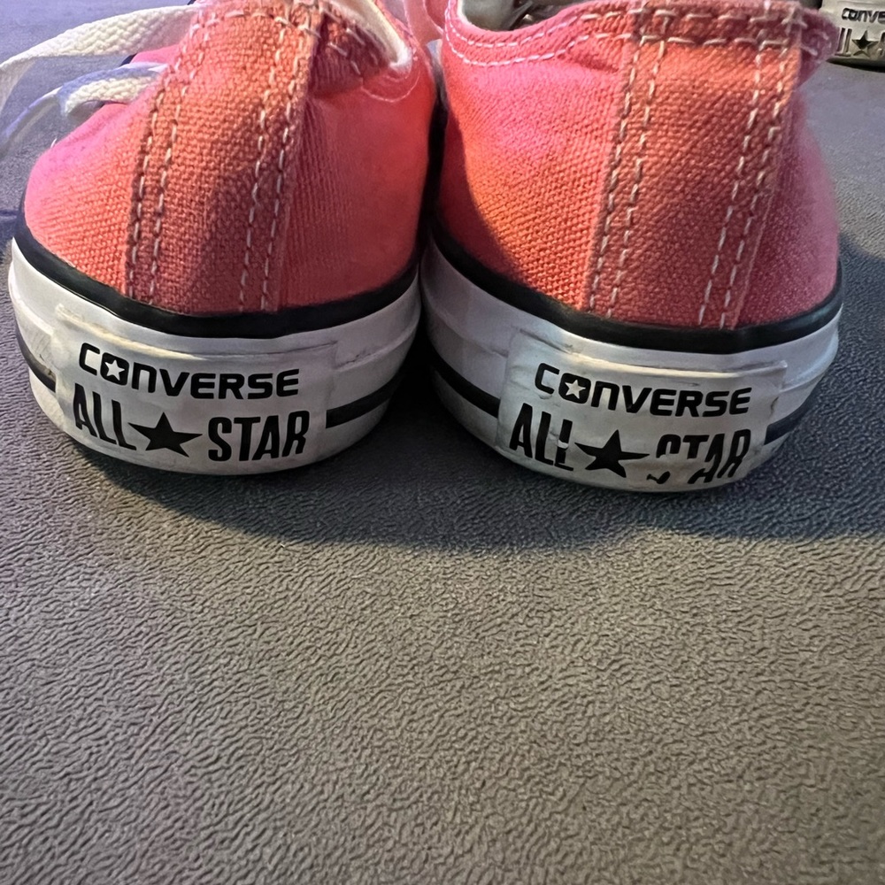 Converse Chucks - Picture 3 of 4